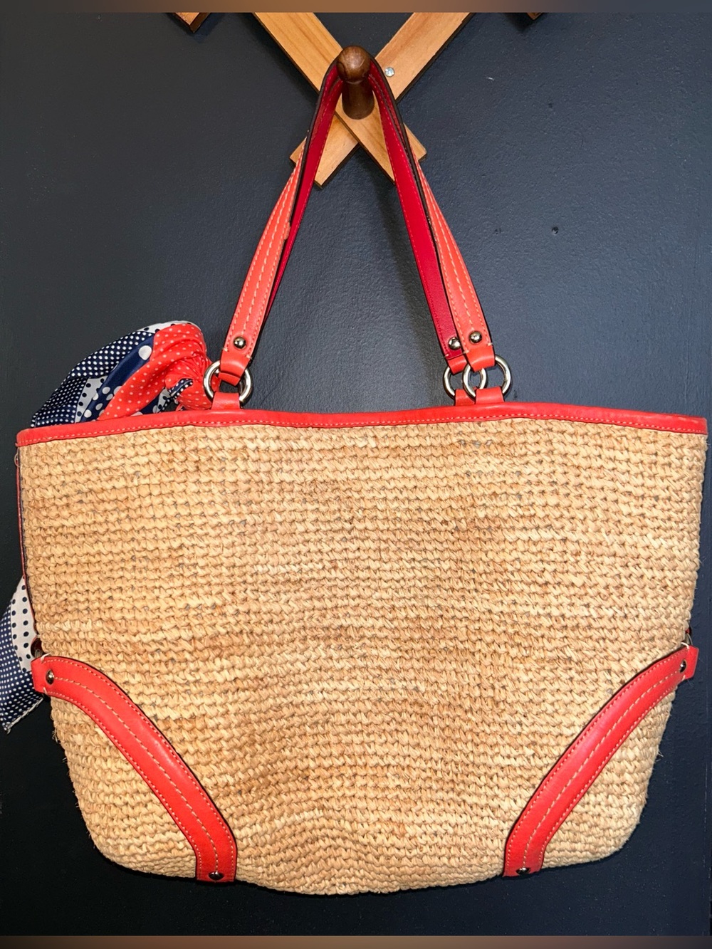 COACH NATURAL STRAW TANGERINE LEATHER TURNLOCK POCKET SHOPPER TOTE BAG -EUC- - Picture 3 of 16